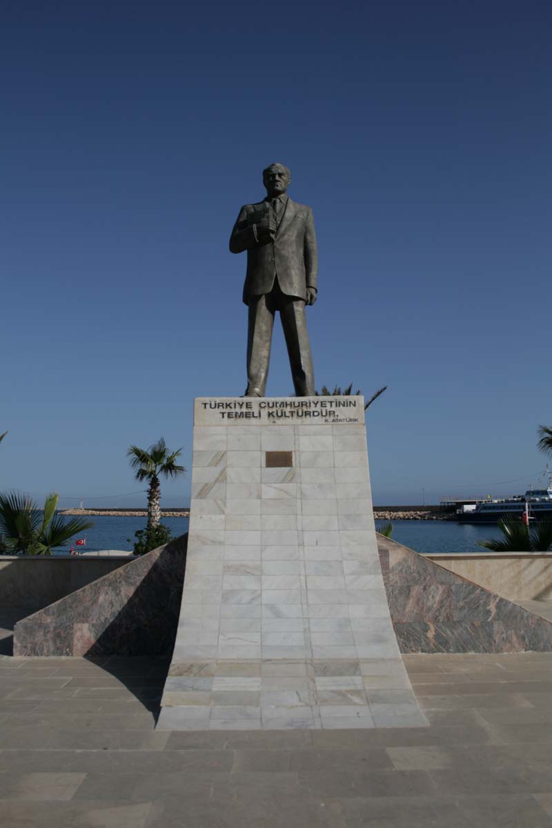 mersin ataturk 800 x 1200