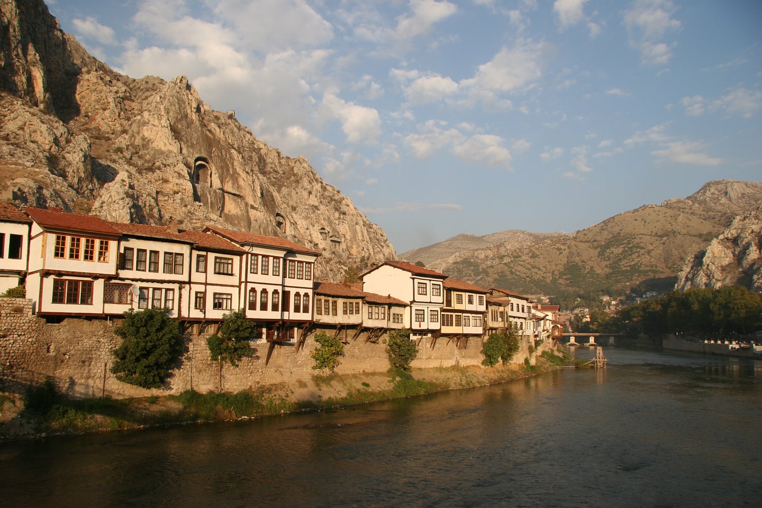 Amasya riverside 1500 x 1000