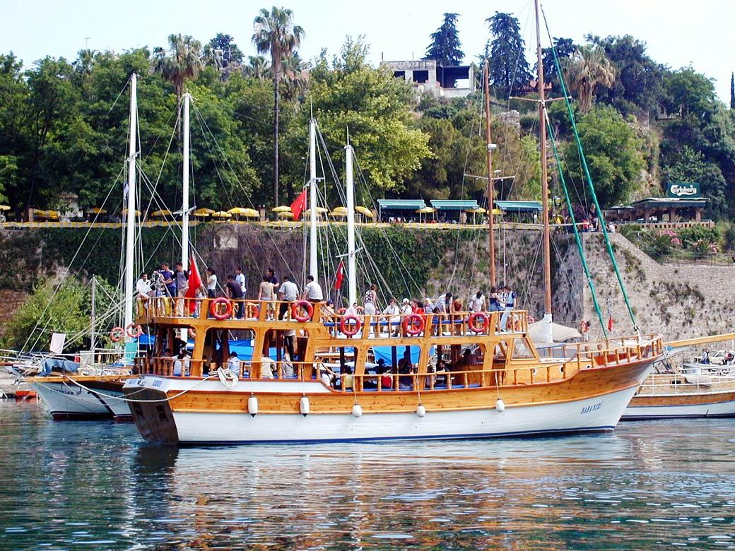 antalya yatlar 1040 x 780