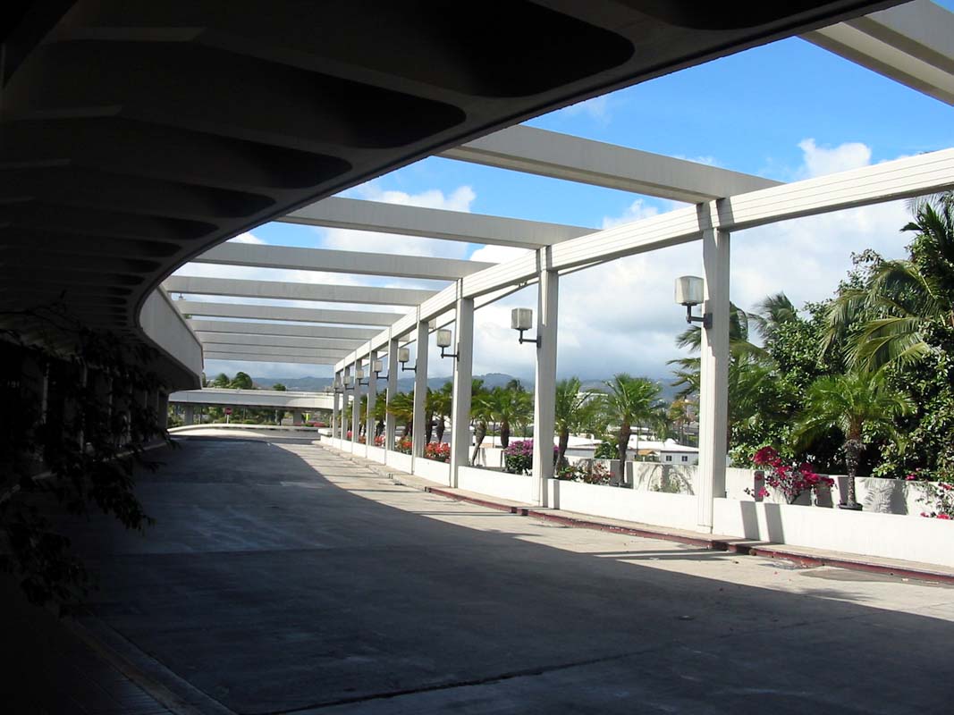 hawaii honolulu terminal 1067 x 800