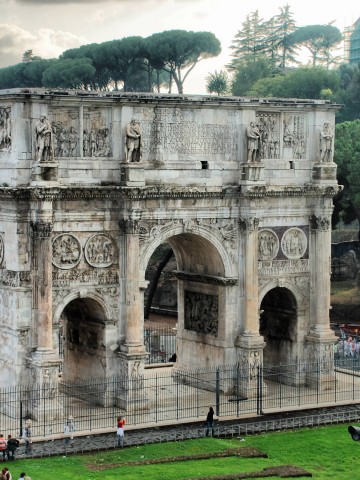 Arco de Constantino 360x480