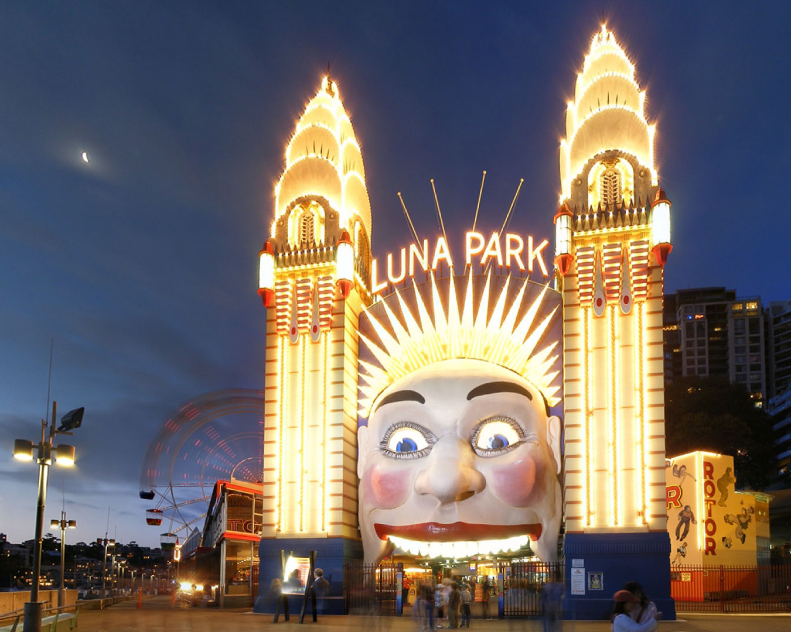 sydney lunapark 2560x2048