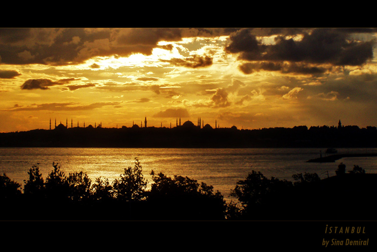 Silhouette istanbul 744 x 498