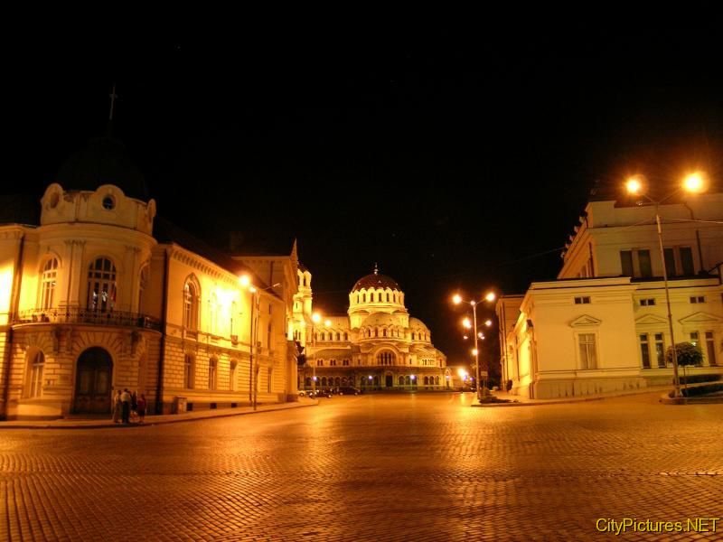 sofia night 800 x 600