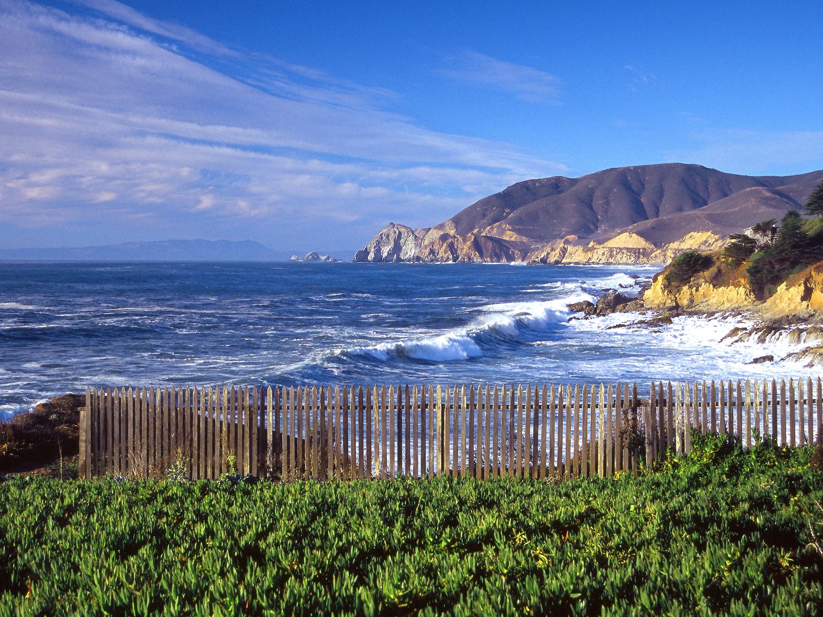 Half Moon Bay California 1600 x 1200