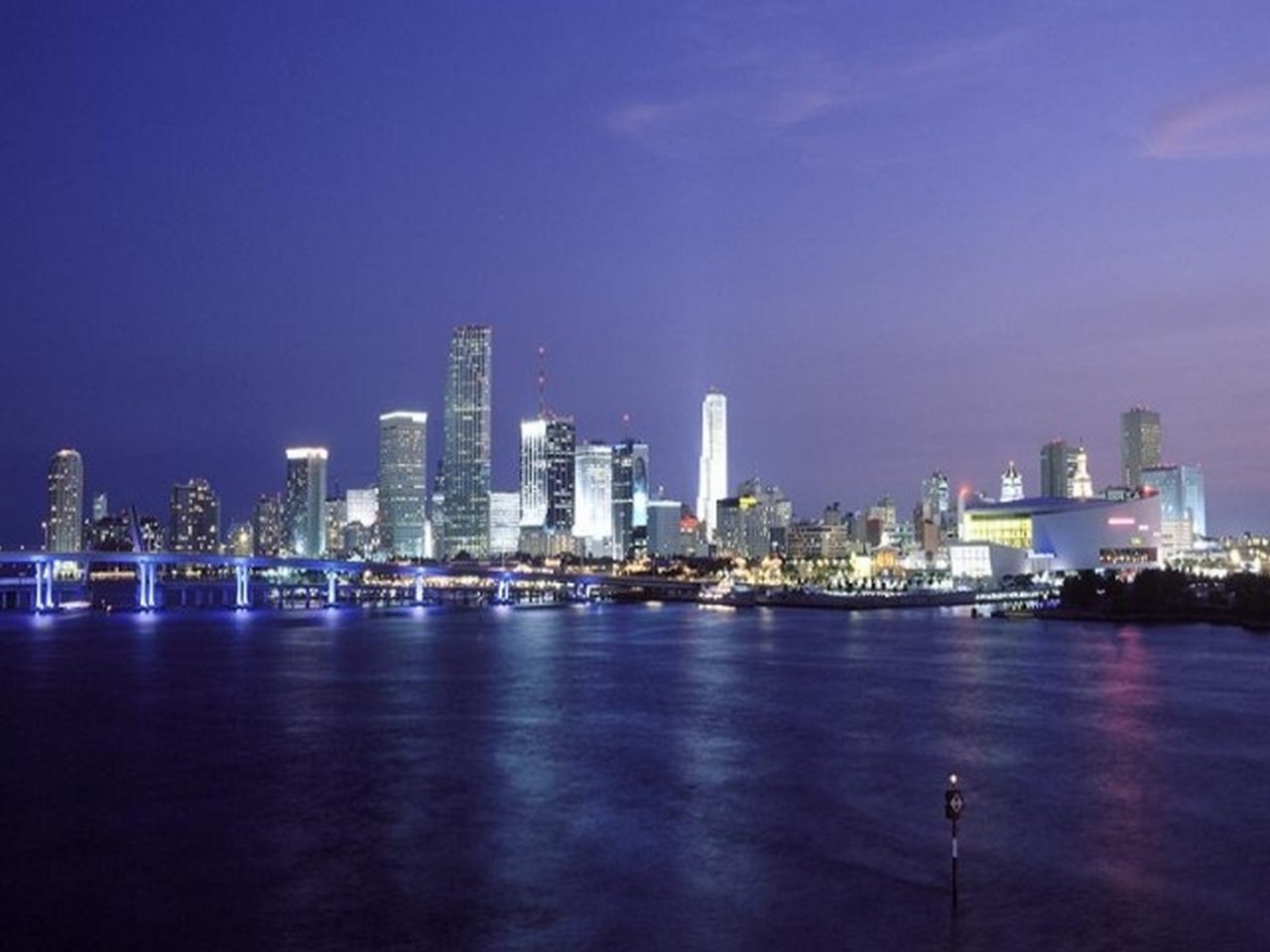 Miami HD wallpaper 1280 x 960