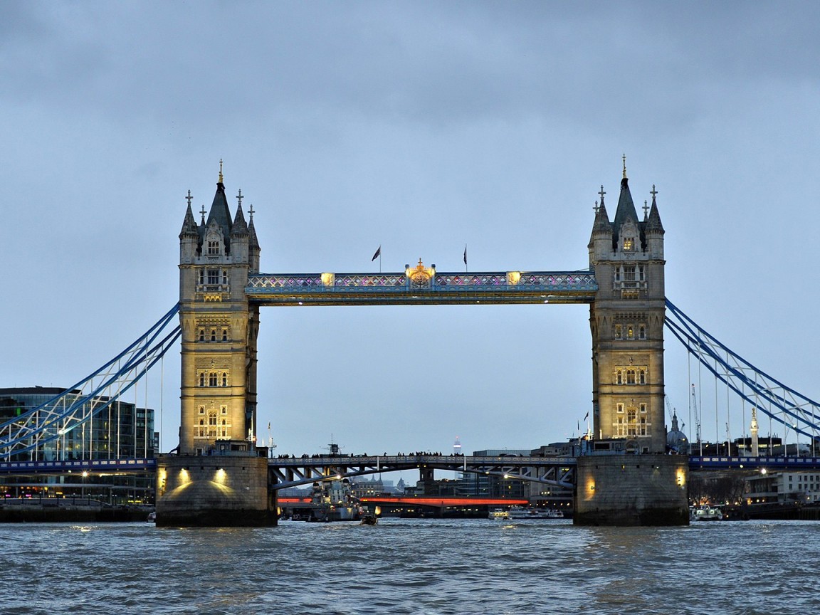 London bridge 1152x864