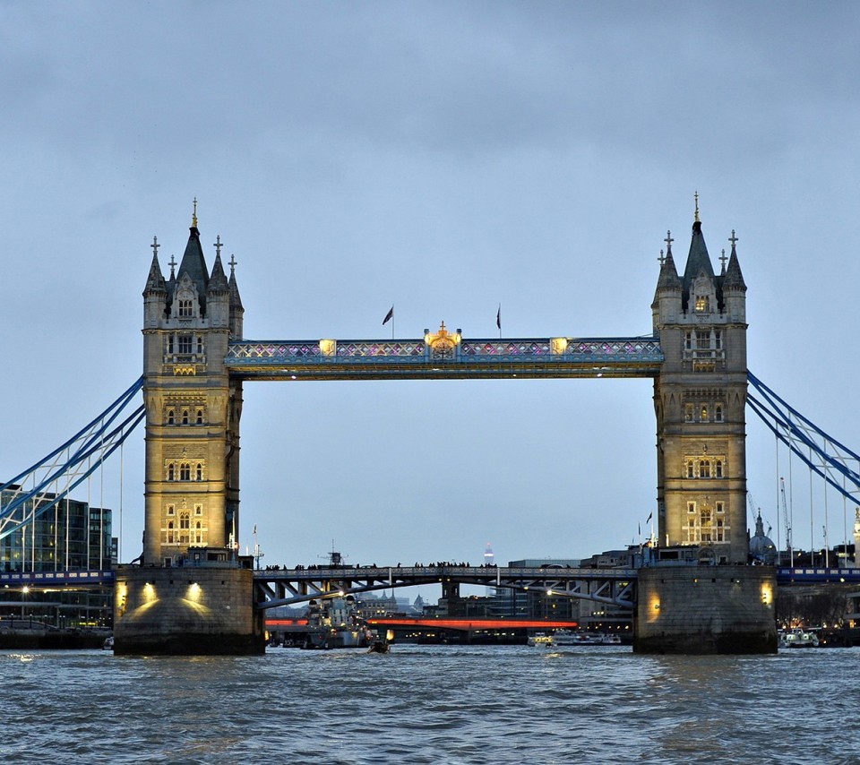 London bridge 960x854