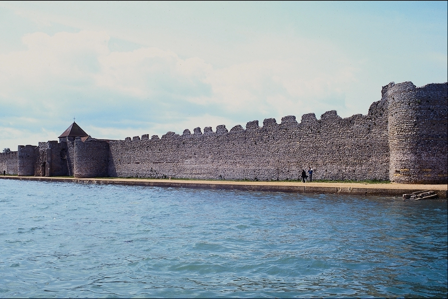 Historic Ruins castle 1536 x 1024