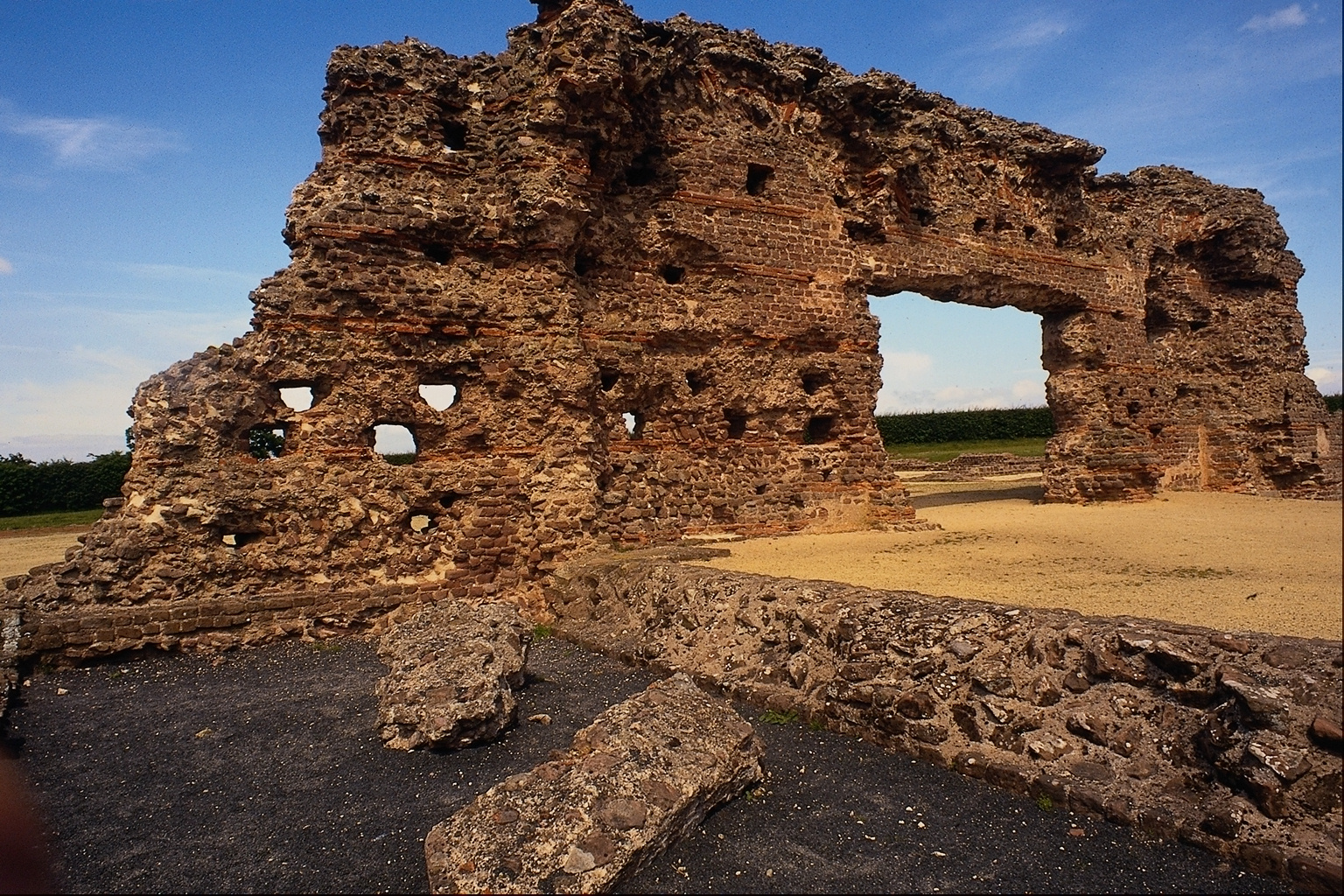 Historic Ruins great 1536 x 1024