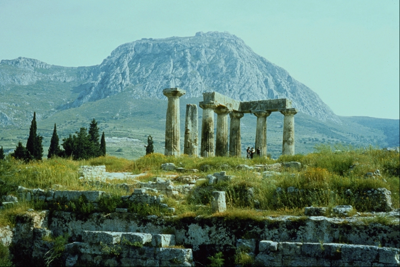 Historic Ruins travel 1536 x 1024