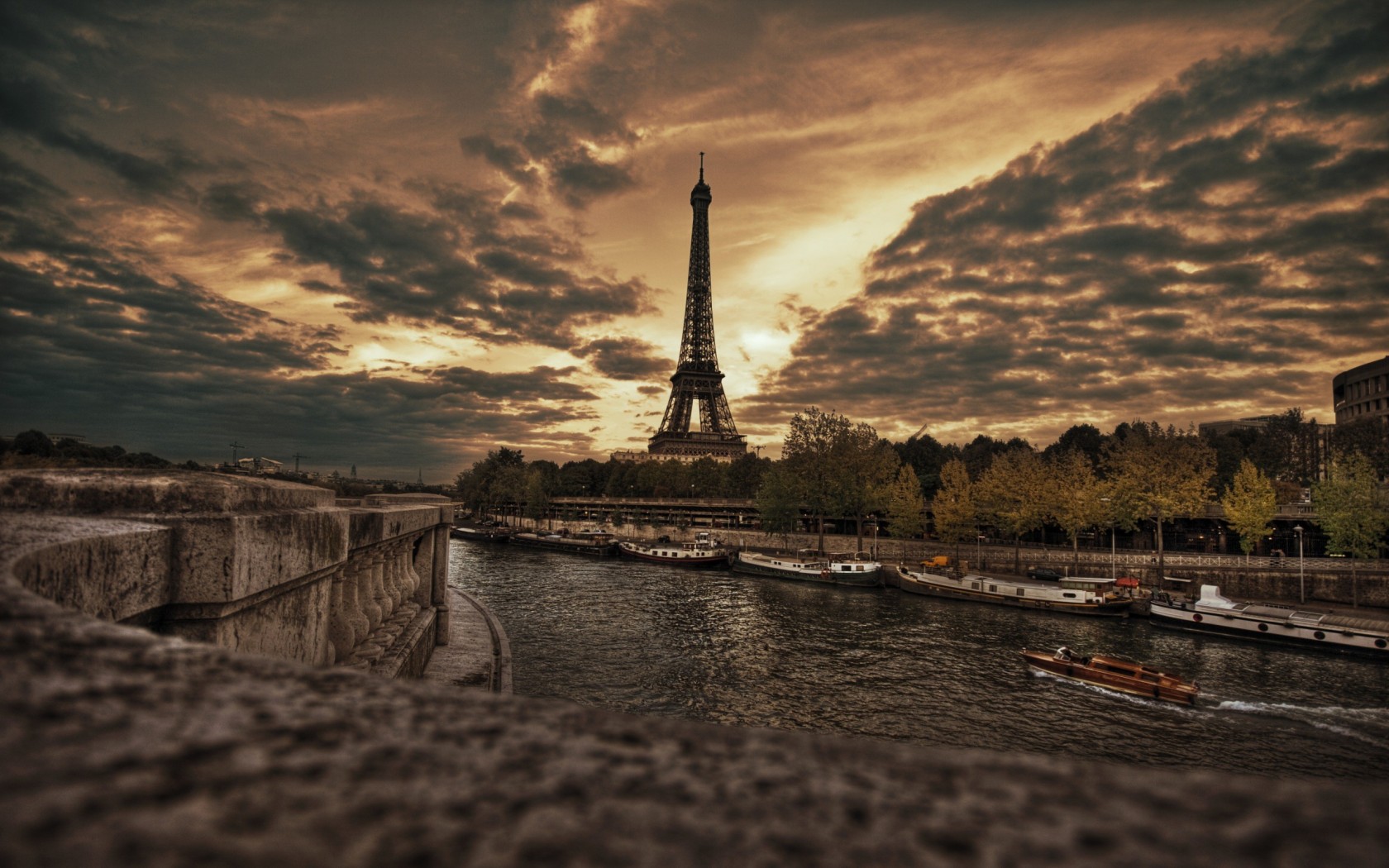 Seine Rivere 1680x1050