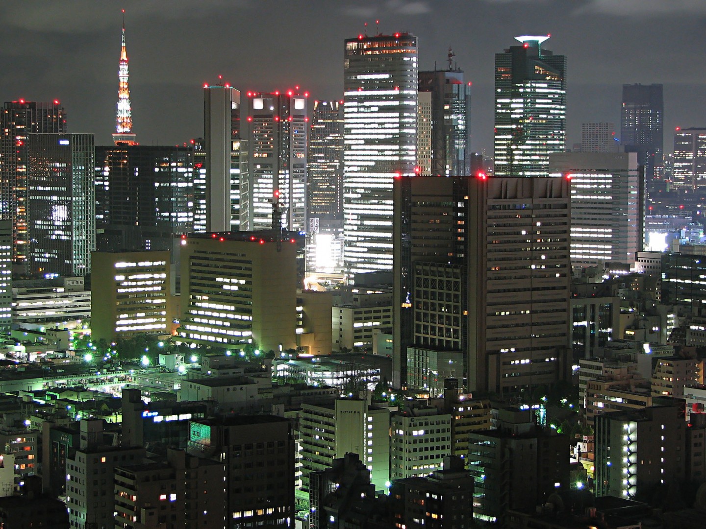 tokyo night 1440x1080