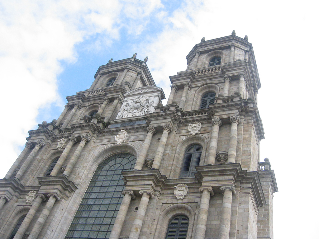 Rennes-Cathedral-chelmsfordblue