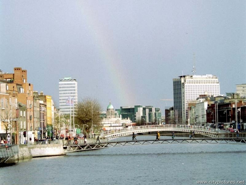 Dublin river 800 x 600