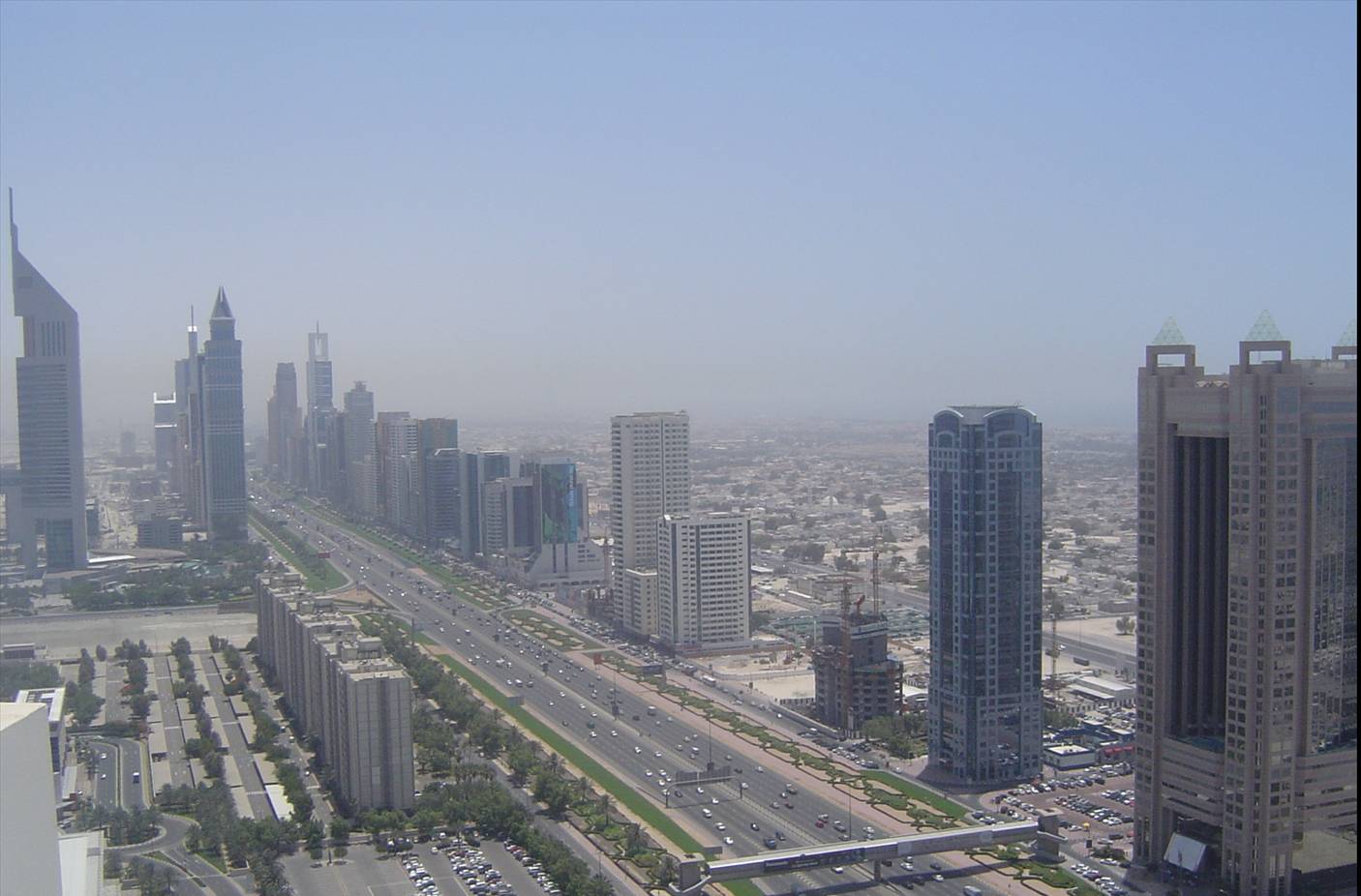 dubai 2005 1406 x 926