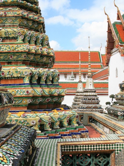 bangkok temple 480x640