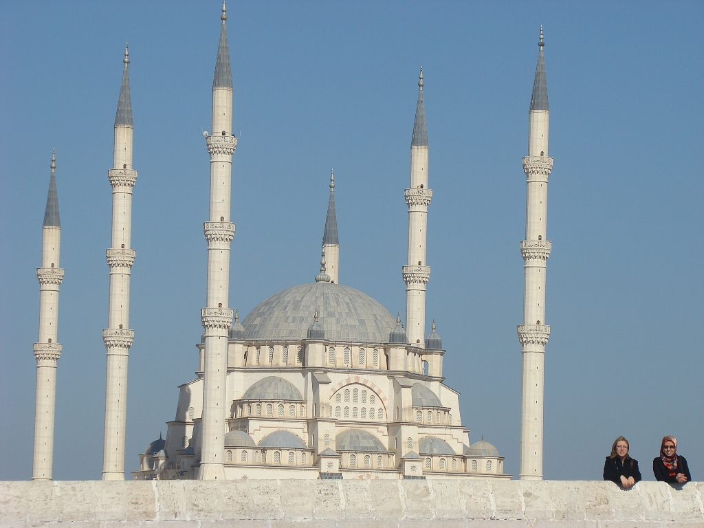 adana sabanci merkez camii 1024 x 768