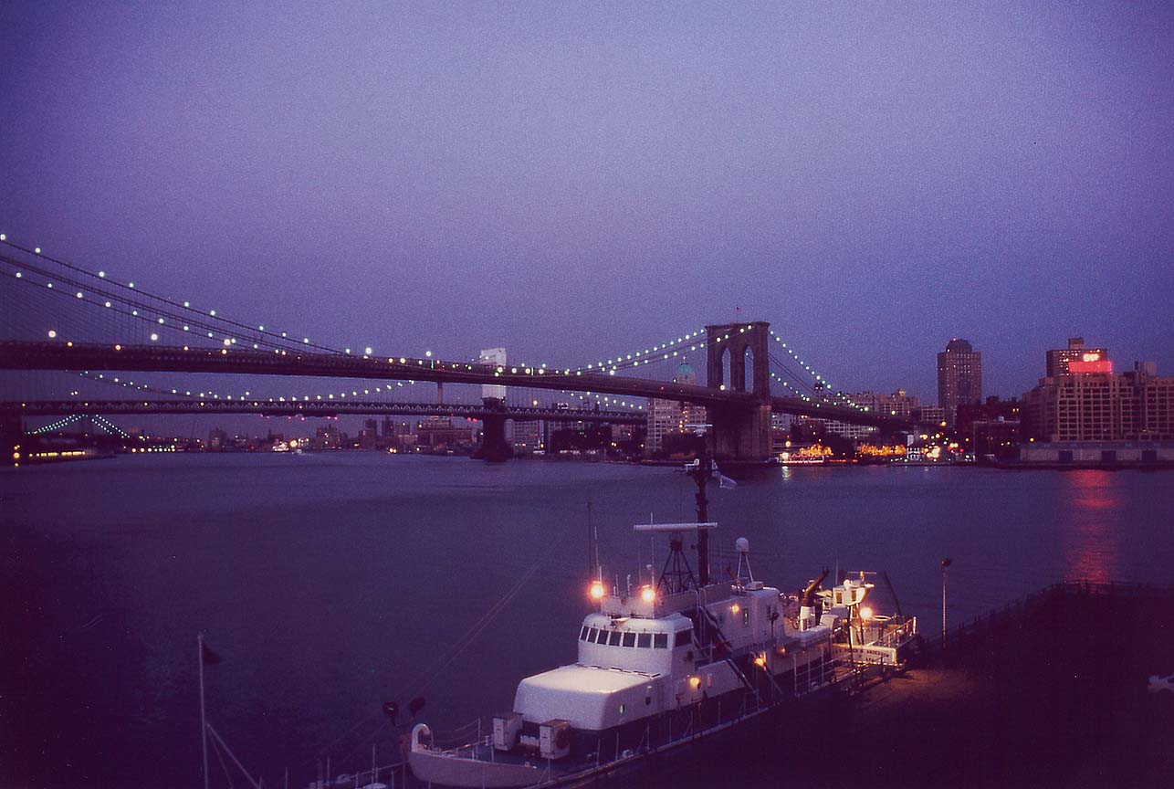 new york night 1286x864