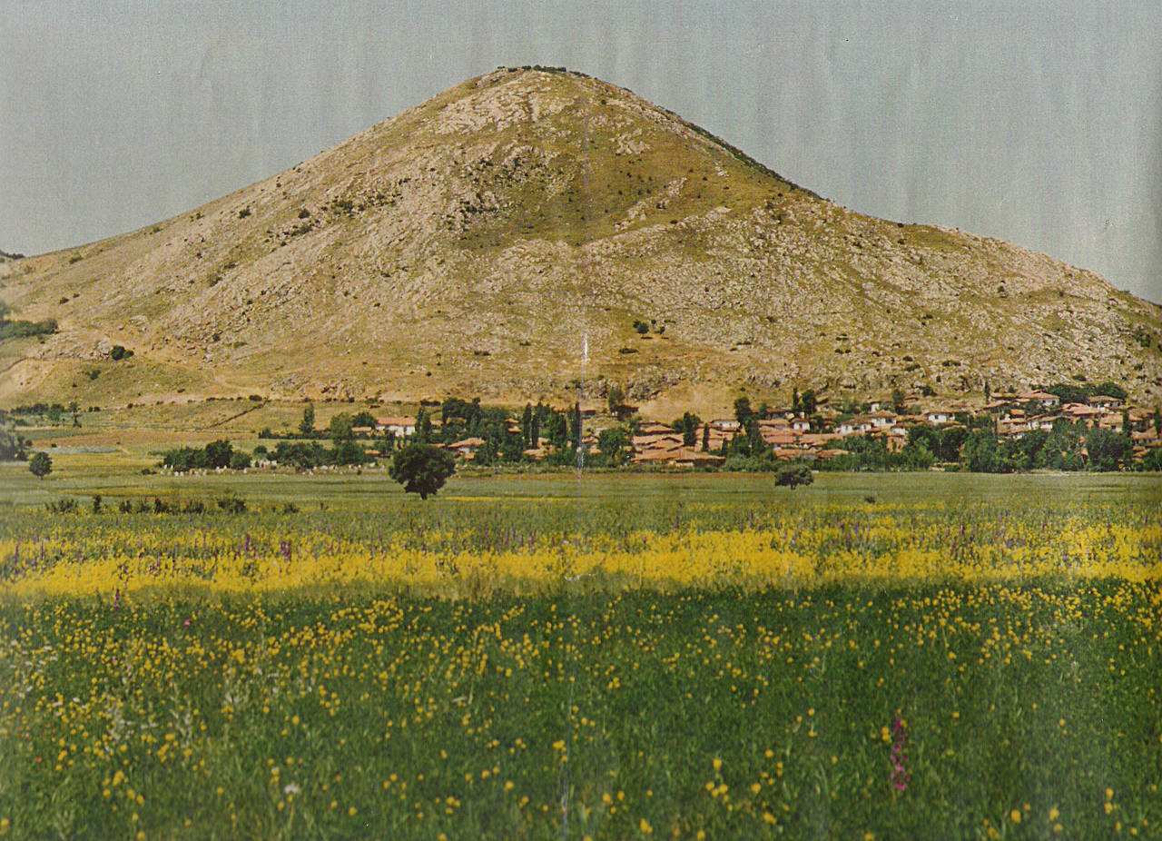 corum mountain 1280 x 926
