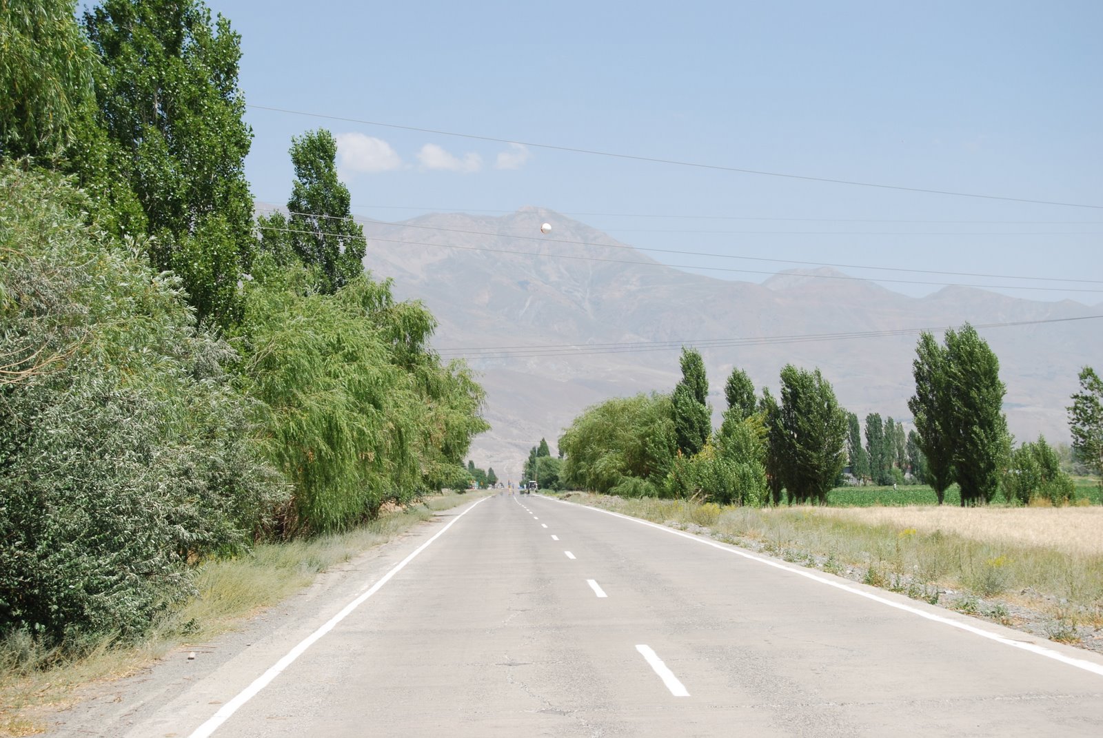 erzincan airport road 1600 x 1071