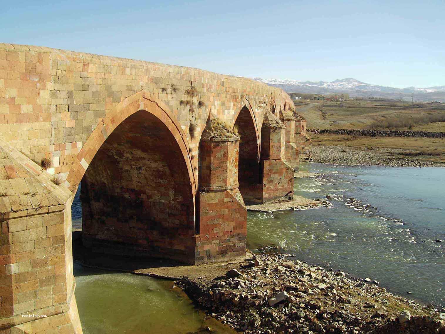 erzurum coban dede bridge 1515 x 1136