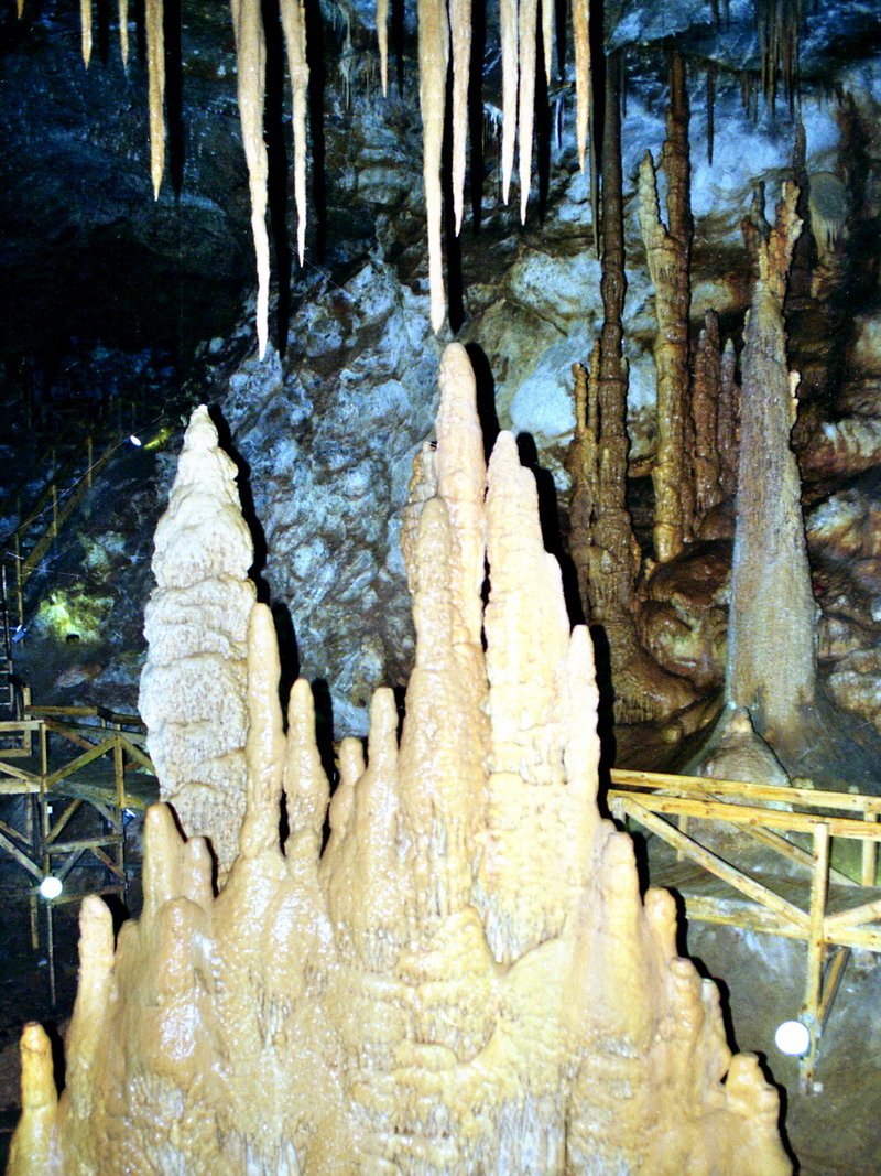 gumushane karaca cave 800 x 1067