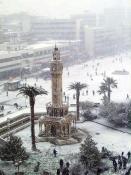 izmir clocktower karli 768 x 1024