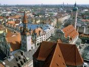 Heiliggeistkirche and Old Town Hall Munich 1600 x 1200