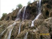 erzincan waterfall 1074 x 805